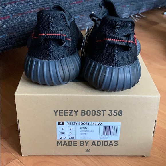 Adidas yeezy boost 350 black and red - Picture 2 of 4